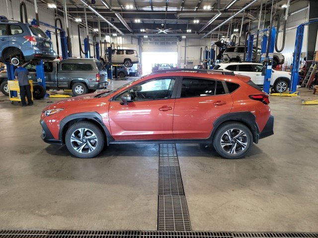 Used 2024 Pearl Subaru Premium image 4
