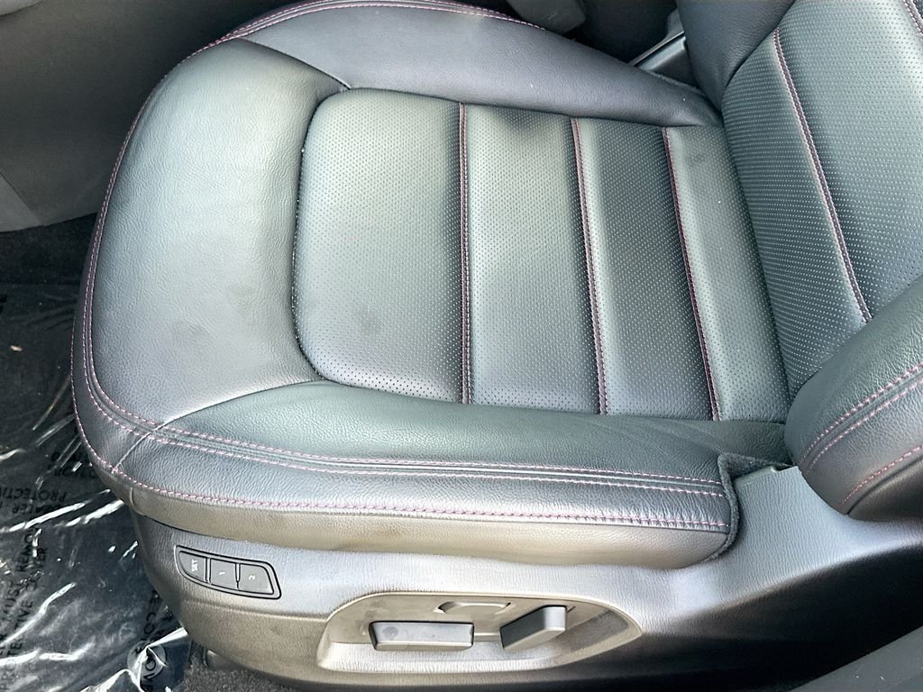 Used 2025 Gray Mazda 2.5 S Carbon Edition image 19