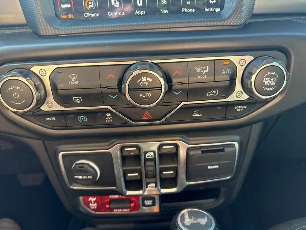 Used 2022 Gray Jeep Unlimited Rubicon image 18