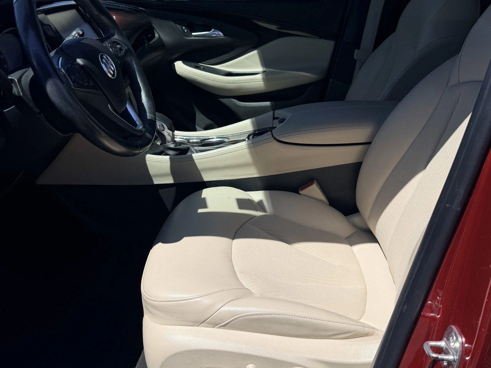 Used 2019 CHILI RED METALLIC Buick Preferred image 17