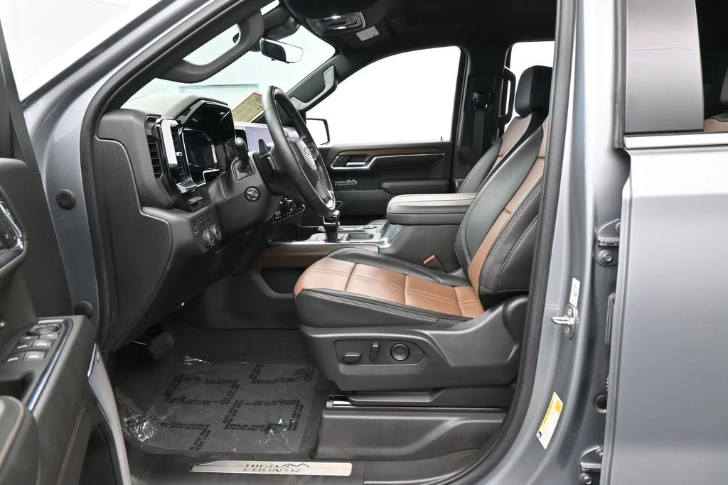 Used 2024 Sterling Gray Metallic Chevrolet High Country image 10
