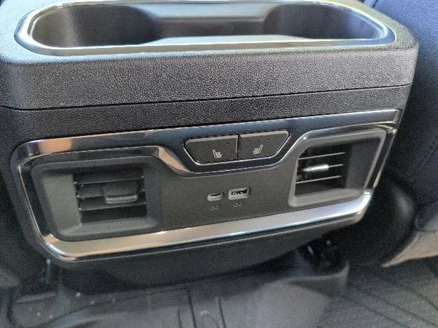 2026 Chevrolet Silverado 1500 High Country - Photo 6