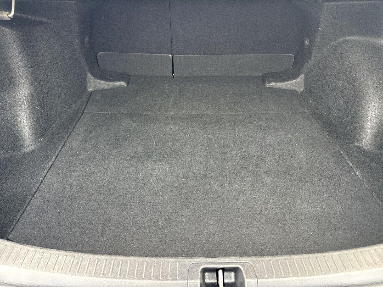 2021 Toyota Corolla LE - Photo 31