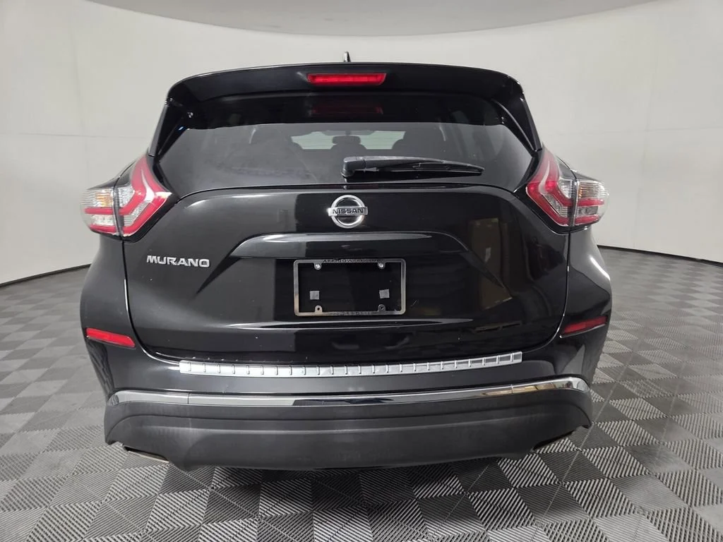 Used 2018 Magnetic Black Metallic Nissan S image 6