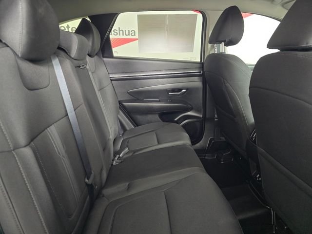 Used 2023 White Pearl Hyundai SEL image 5