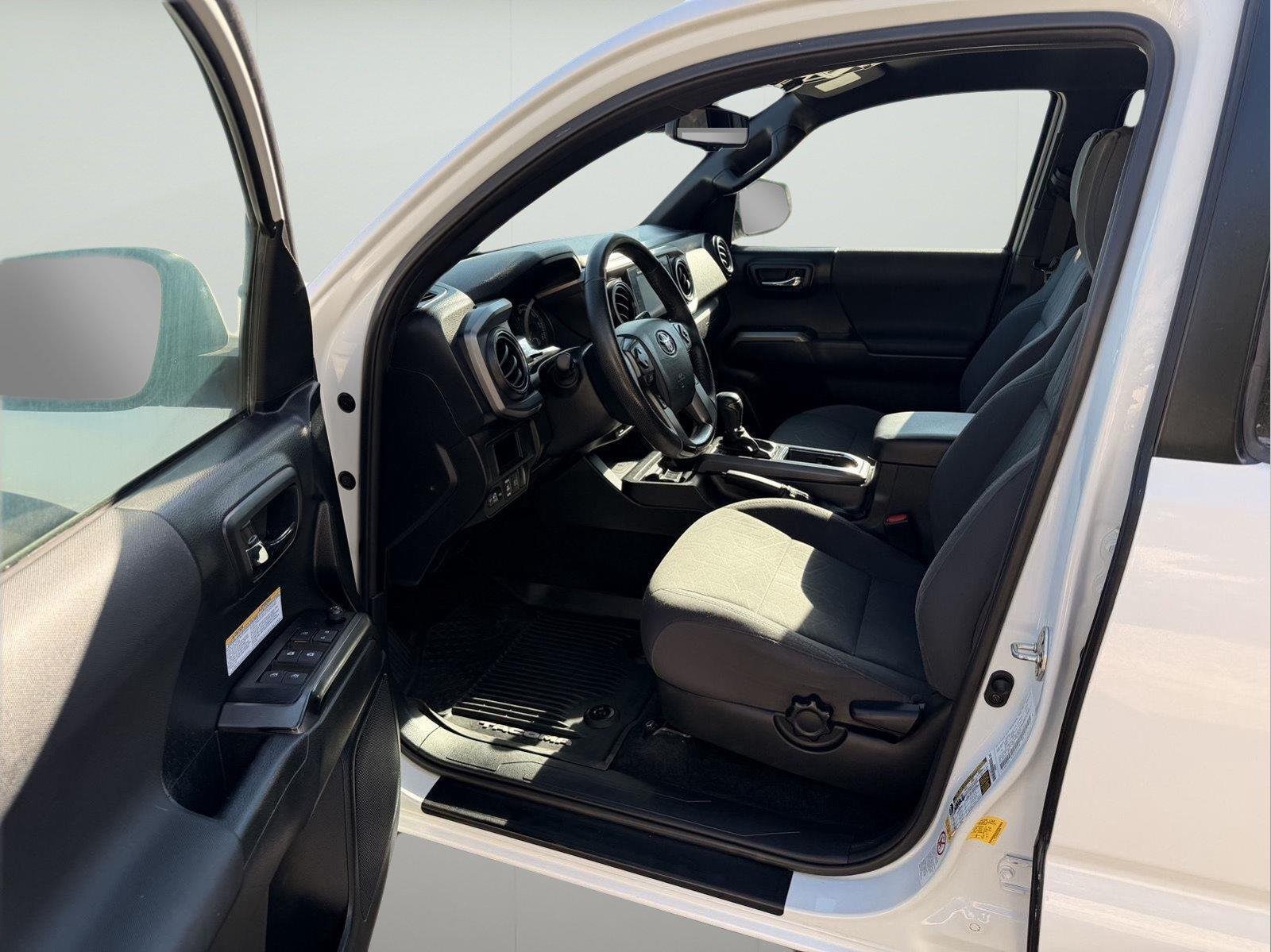 Used 2019 Super White Toyota TRD Off Road image 9