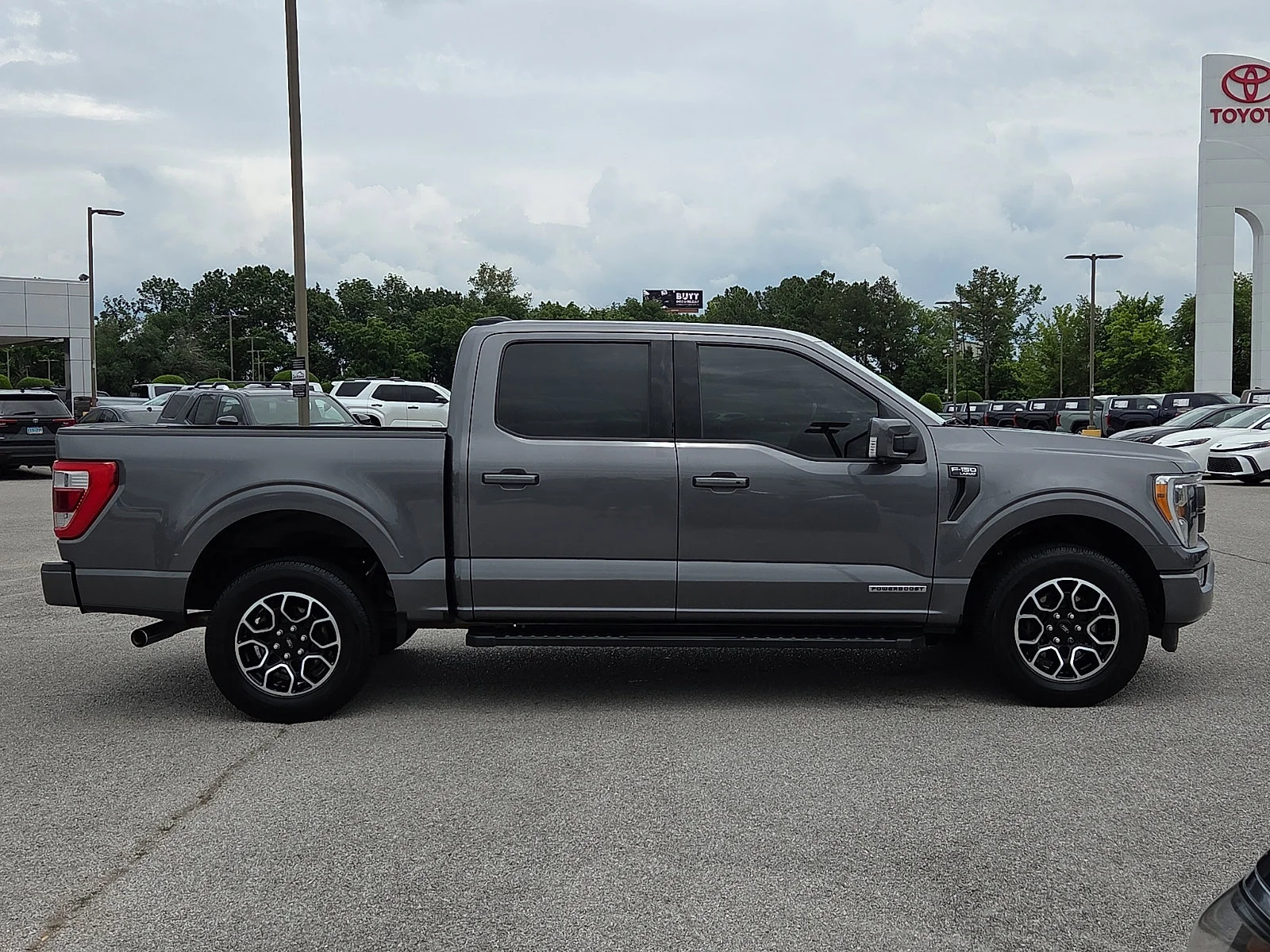 Used 2021 Carbonized Gray Metallic Ford LARIAT image 6