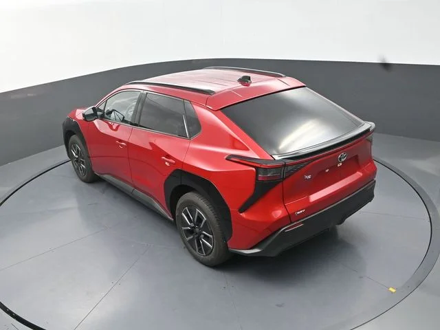 Used 2026 Red Toyota XLE Plus image 27