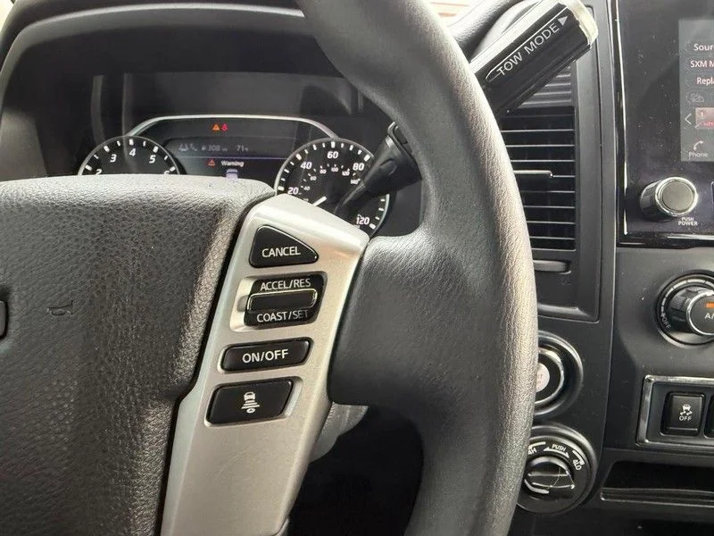 2023 Nissan Titan SV - Photo 11