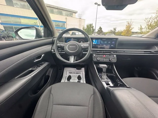 Used 2025 Red Hyundai SE image 20