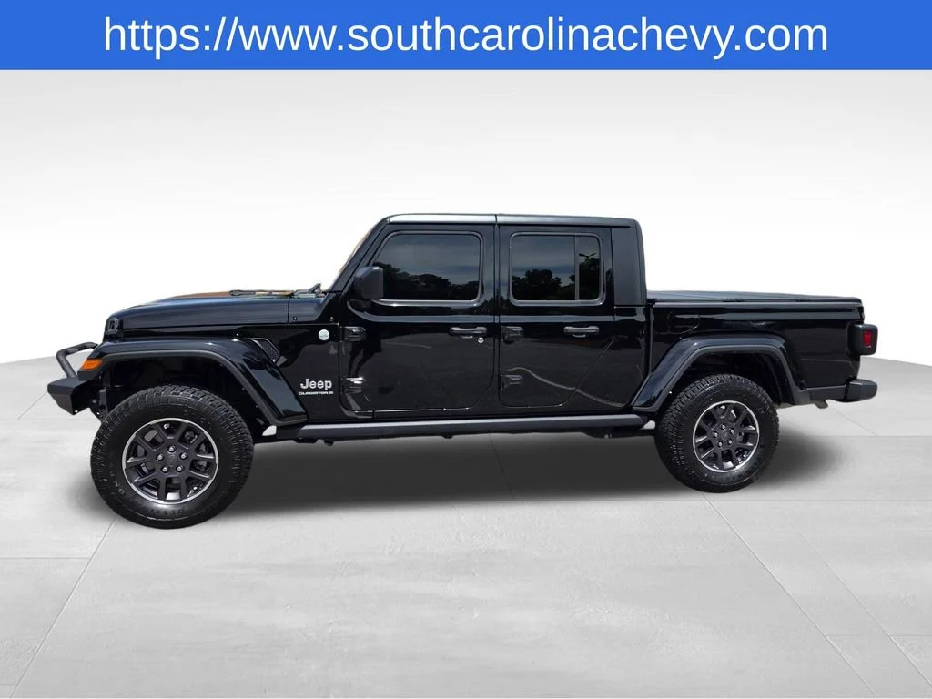 Used 2023 Black Jeep Overland 4x4 image 35