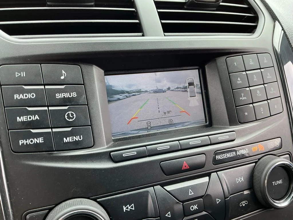 Used 2018 Red Ford XLT image 48