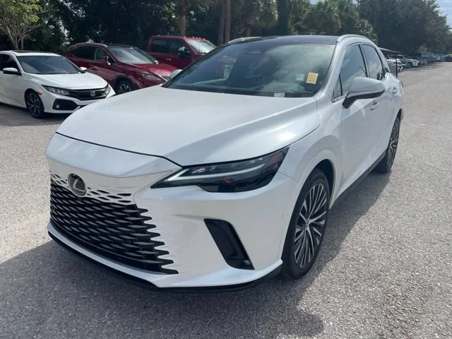 Certified Used 2023 White Pearl Lexus RX 350 Premium Plus image 5