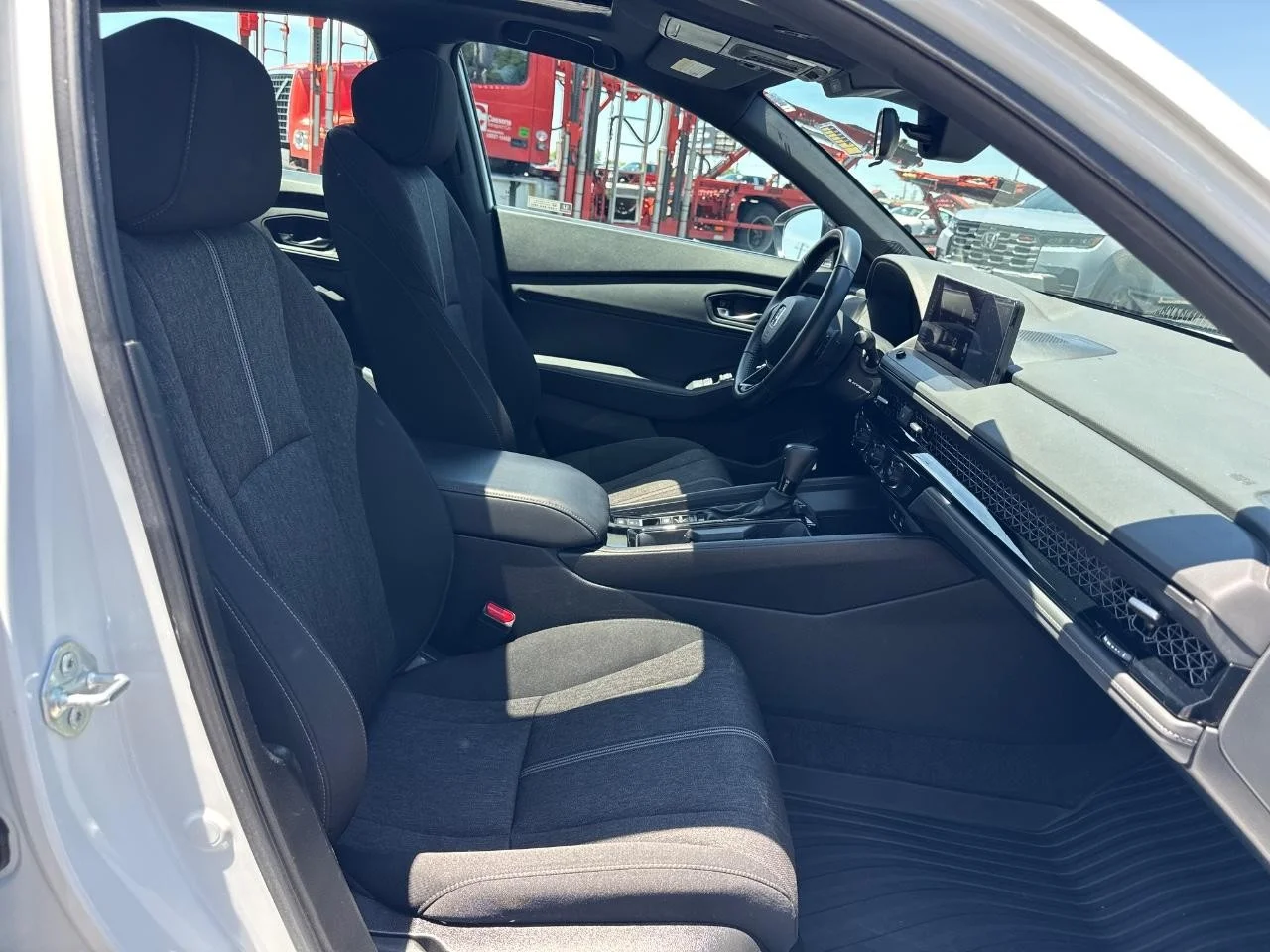 2023 Honda Accord Hybrid Sport - Photo 17