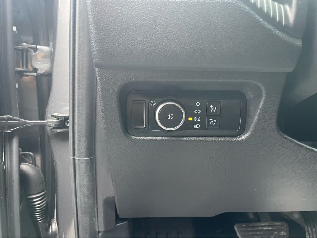 Used 2025 Gray Ford XL image 14