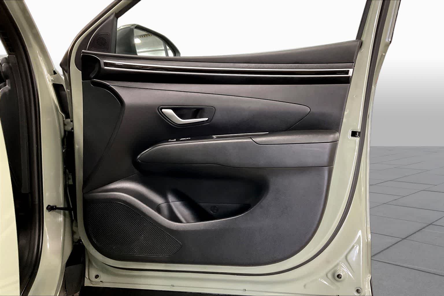 Used 2024 Sage Gray Hyundai SEL image 23