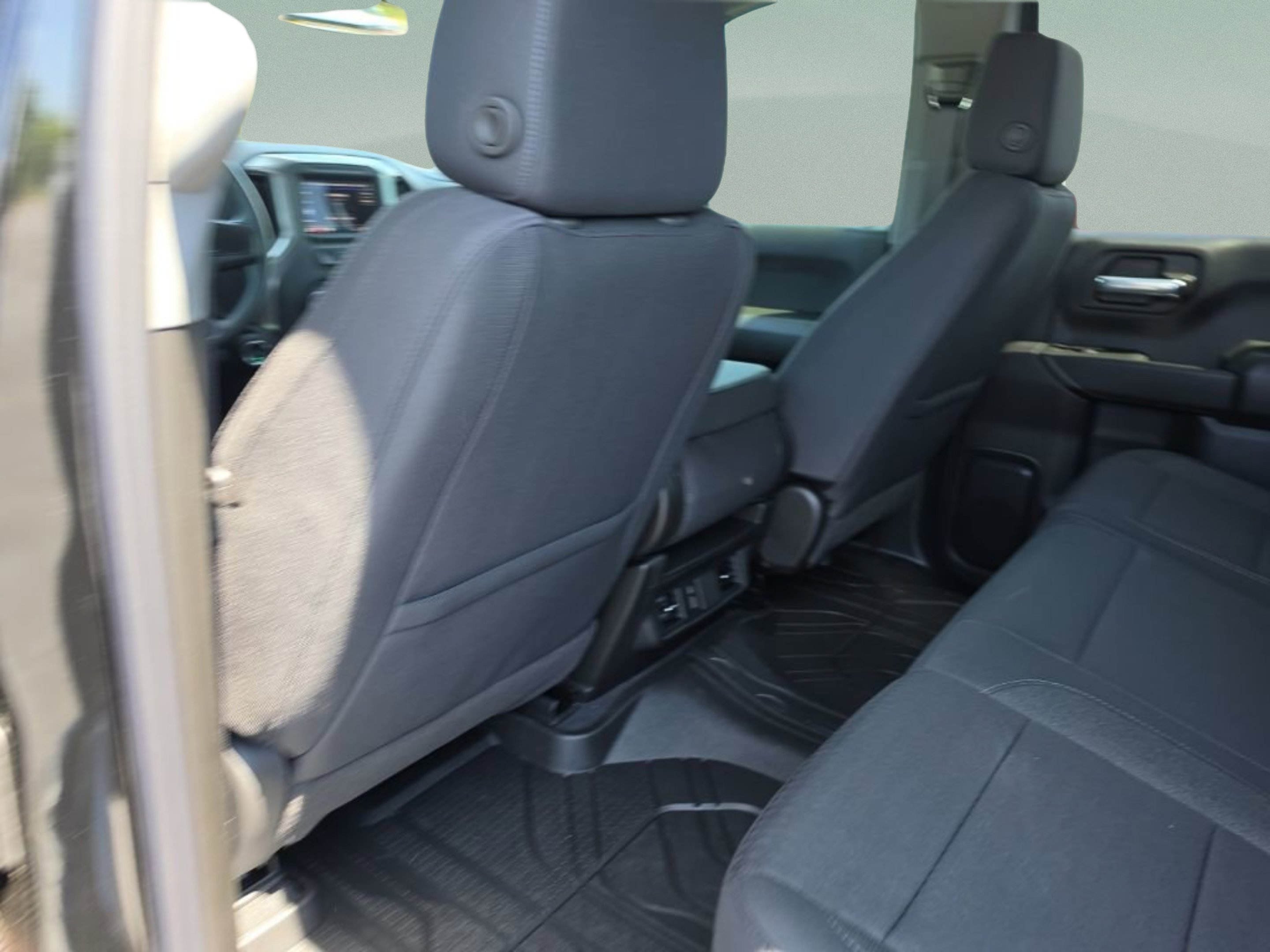 2026 Chevrolet Silverado 1500 Custom - Photo 19