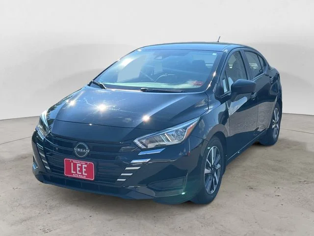 Used 2024 Black Nissan 1.6 S image 1