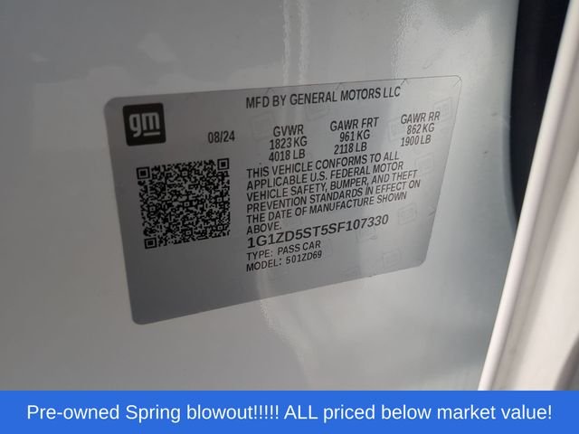 Used 2025 White Chevrolet LT image 48