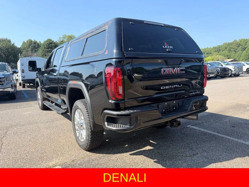 Used 2020 ONYX BLACK GMC Denali image 6