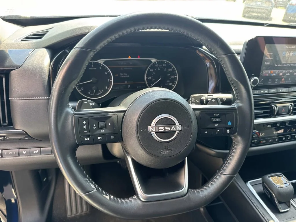 Used 2025 Blue Nissan SV image 33
