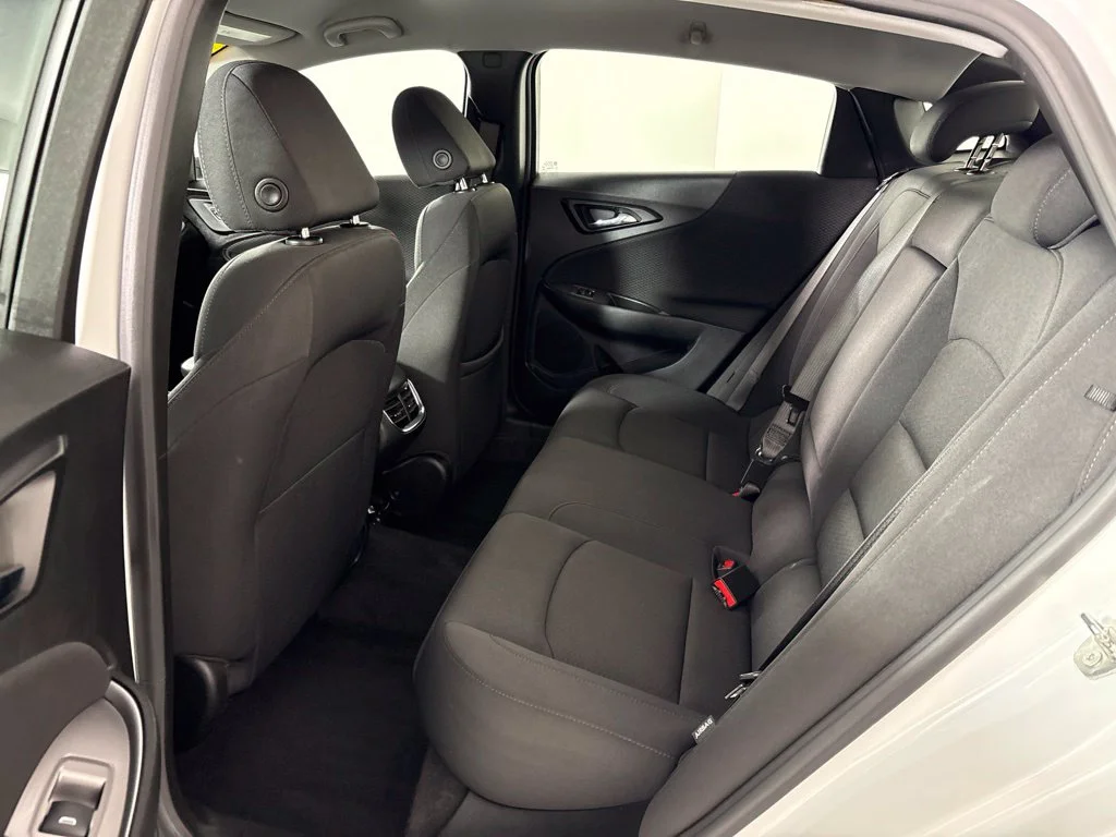 Used 2024 White Chevrolet LT image 18