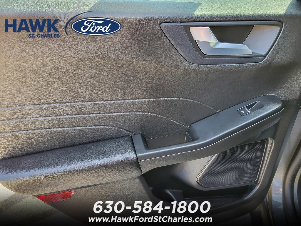 Used 2024 Gray Metallic Ford ST-Line image 18