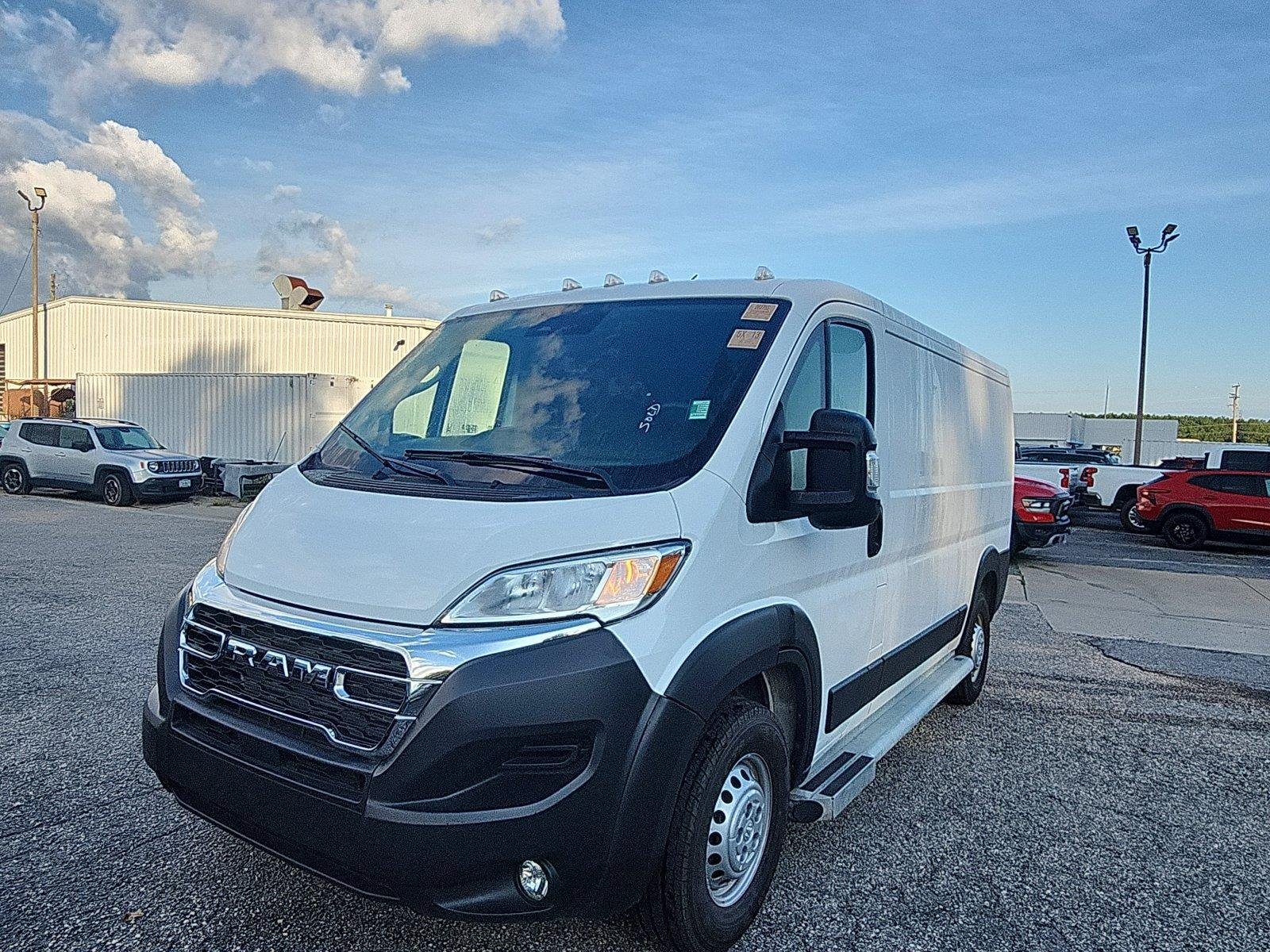 2025 RAM ProMaster Cargo Van