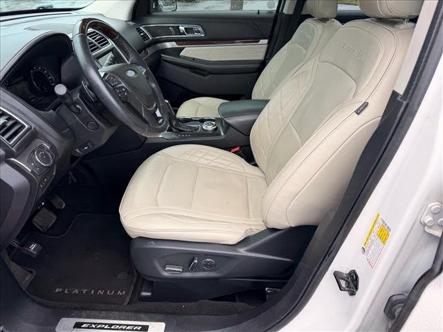 Used 2018 White Platinum Metal Ford Platinum image 10