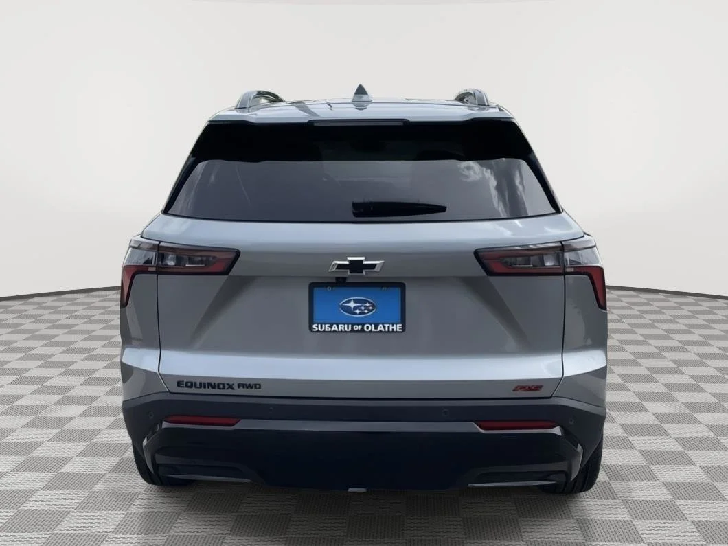 Used 2025 Sterling Gray Metallic Chevrolet AWD RS image 14