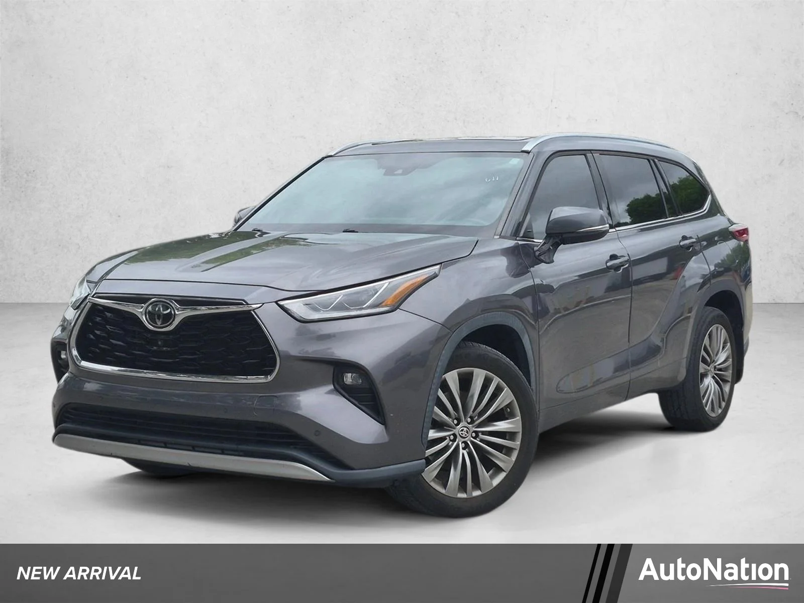 Used 2021 Magnetic Gray Metallic Toyota Platinum image 1