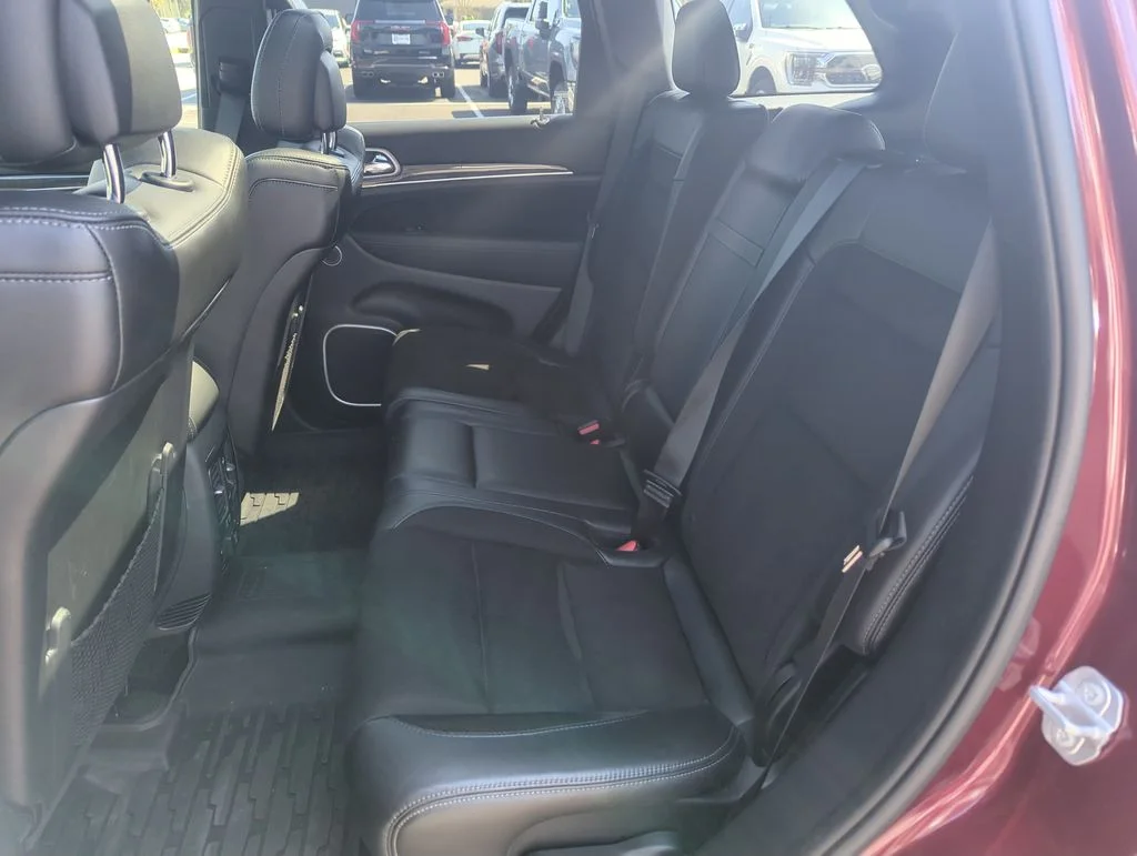 Used 2019 Red Jeep SRT image 28