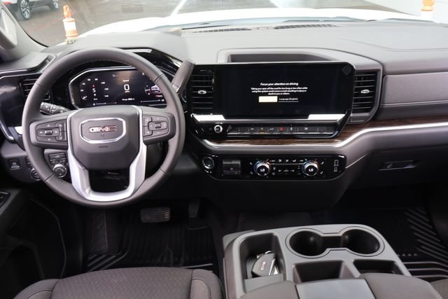 2026 GMC Sierra 1500 SLE - Photo 13