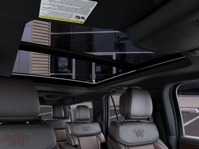 New 2027 Star White Metallic Tri-Coat Ford King Ranch image 22
