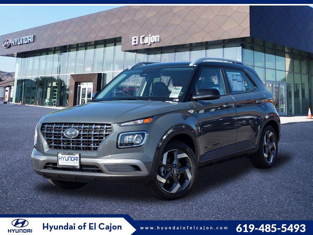 2026 Hyundai Venue SEL w/ 2-Tone Roof IVT's photo