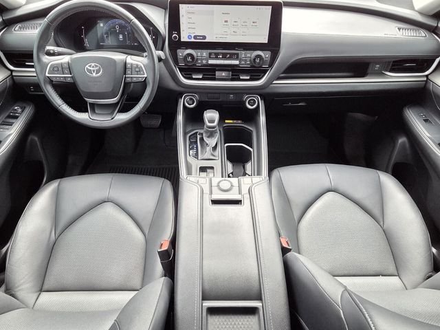 Used 2024 Silver Toyota XLE image 12