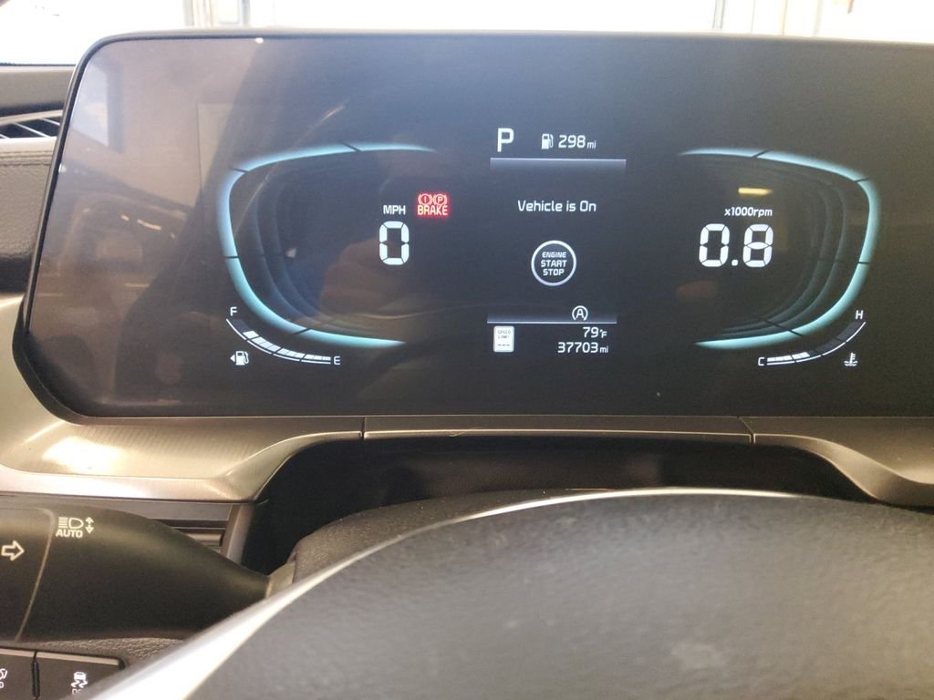 Used 2025 Black Kia S image 10