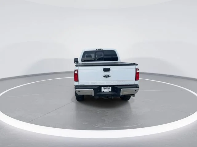 Used 2016 White Ford Lariat image 6