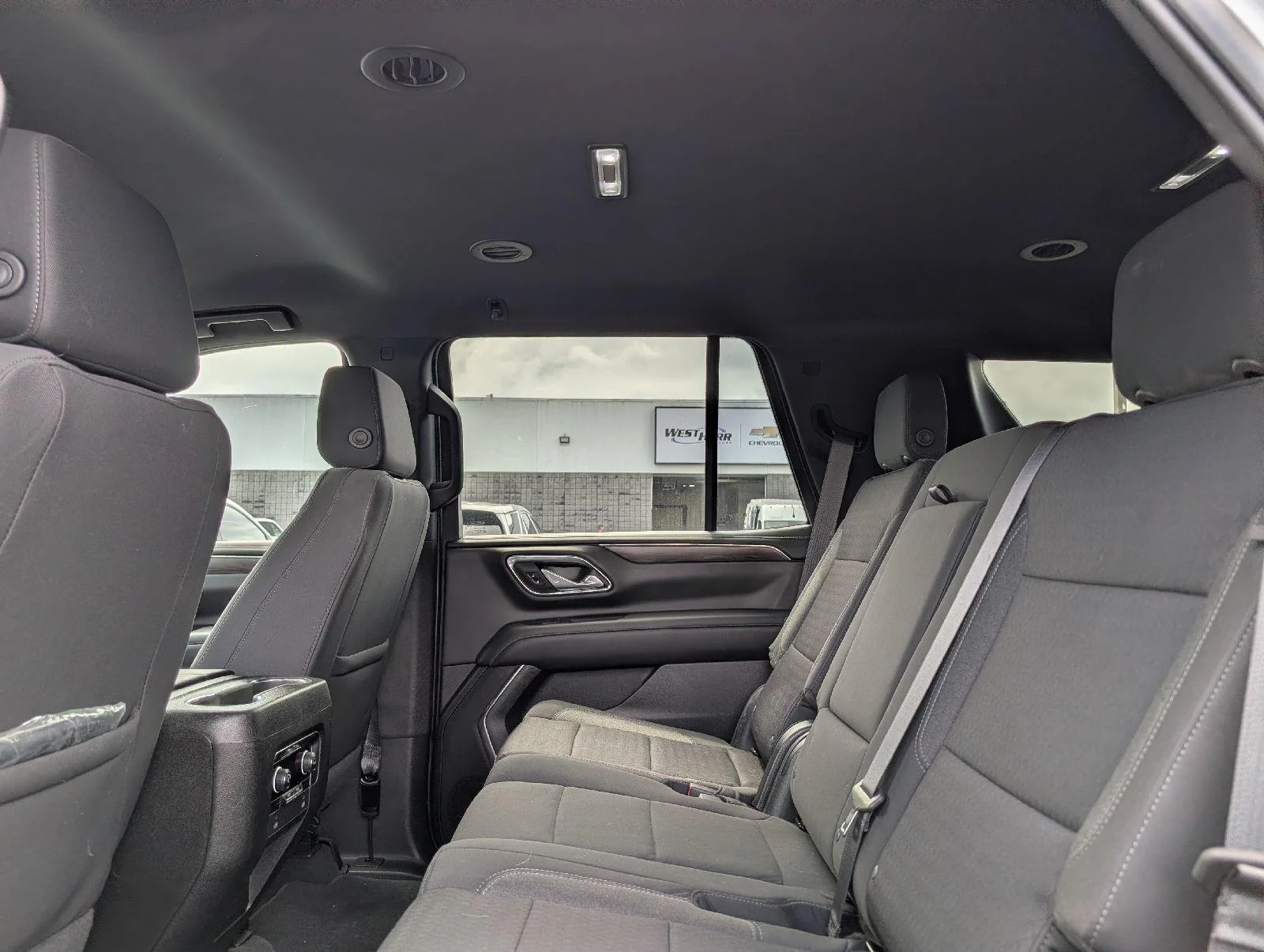 Used 2023 SUMMIT WHITE Chevrolet LS image 9