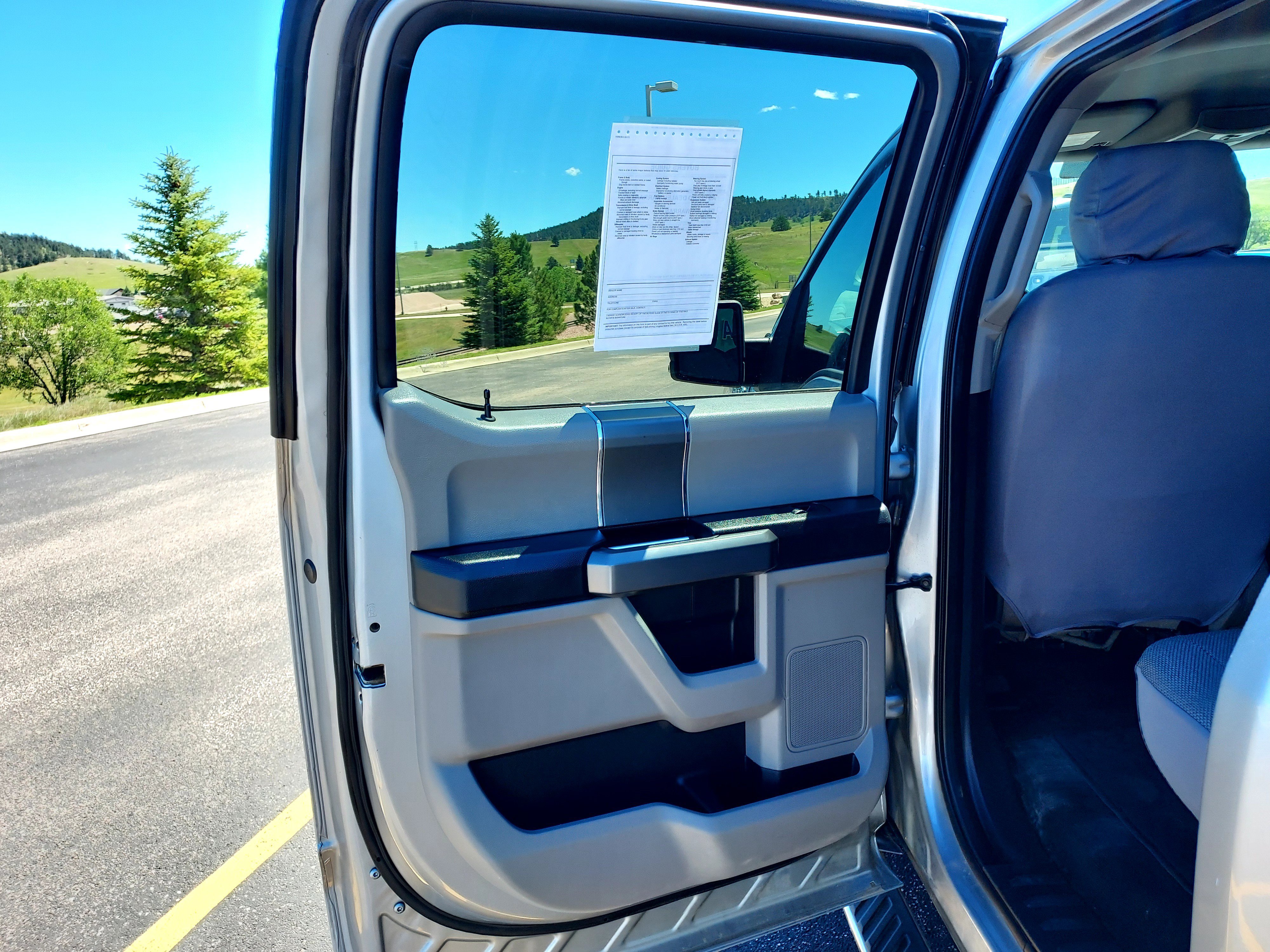 Used 2020 Silver Ford XLT image 15