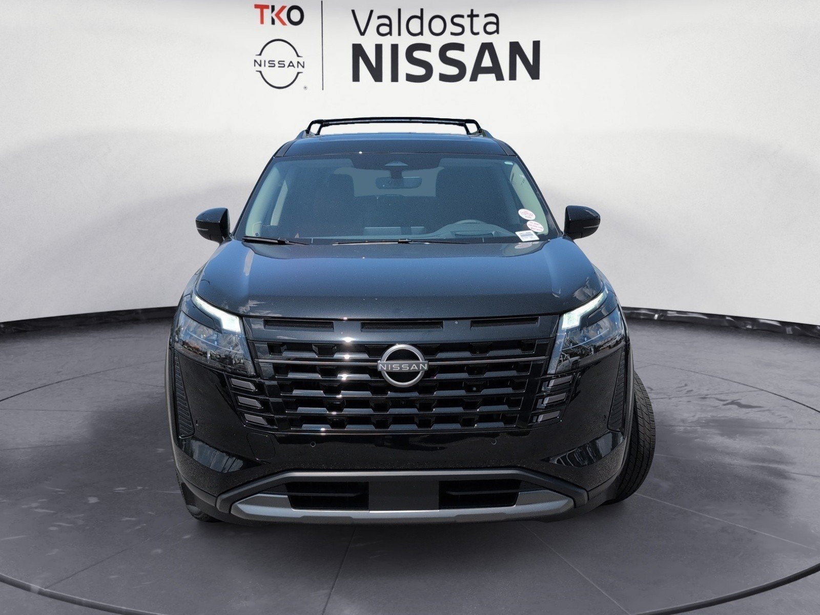 New 2026 Super Black Nissan Platinum image 12