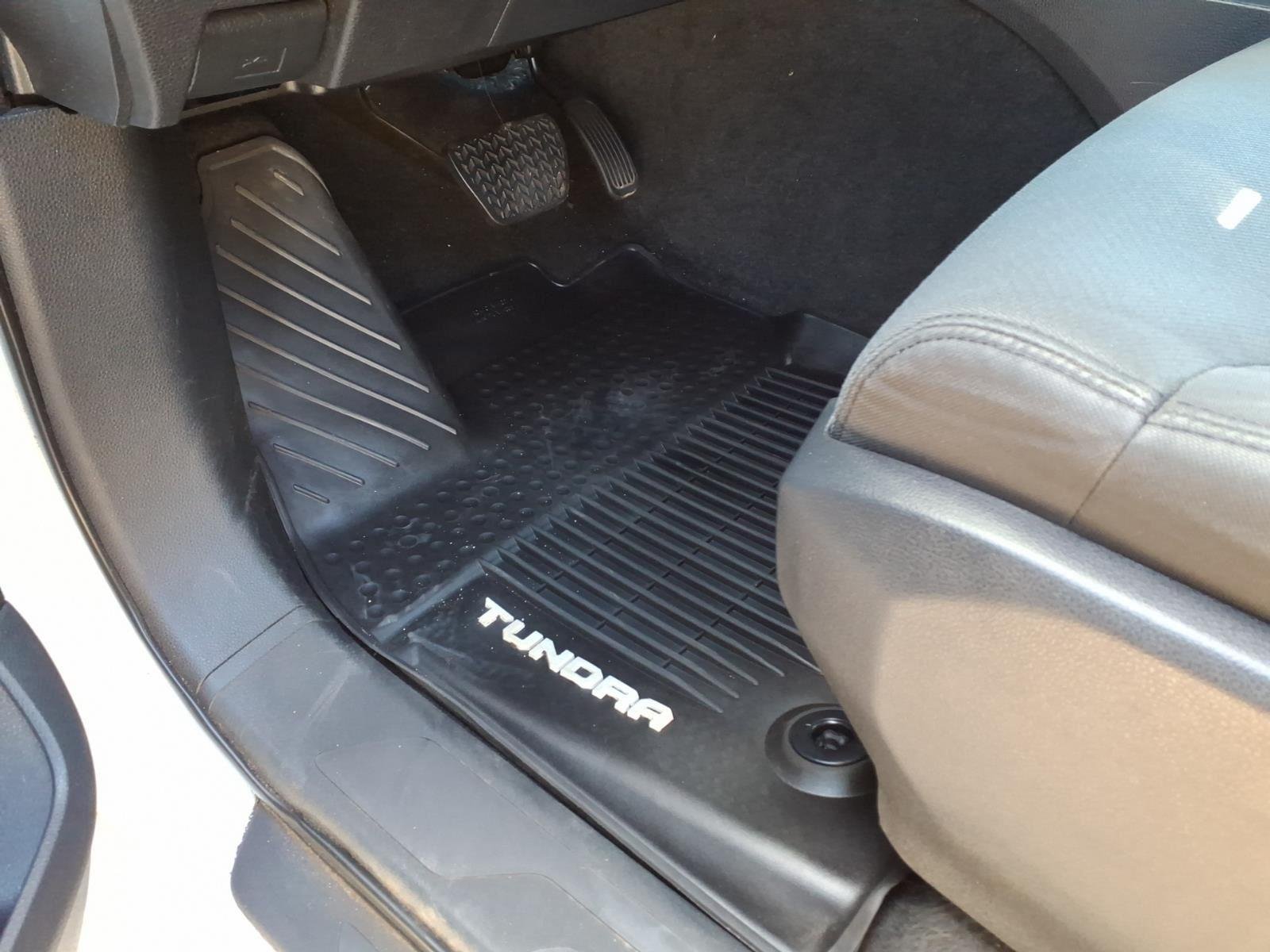 Used 2024 Ice Cap Toyota SR image 18