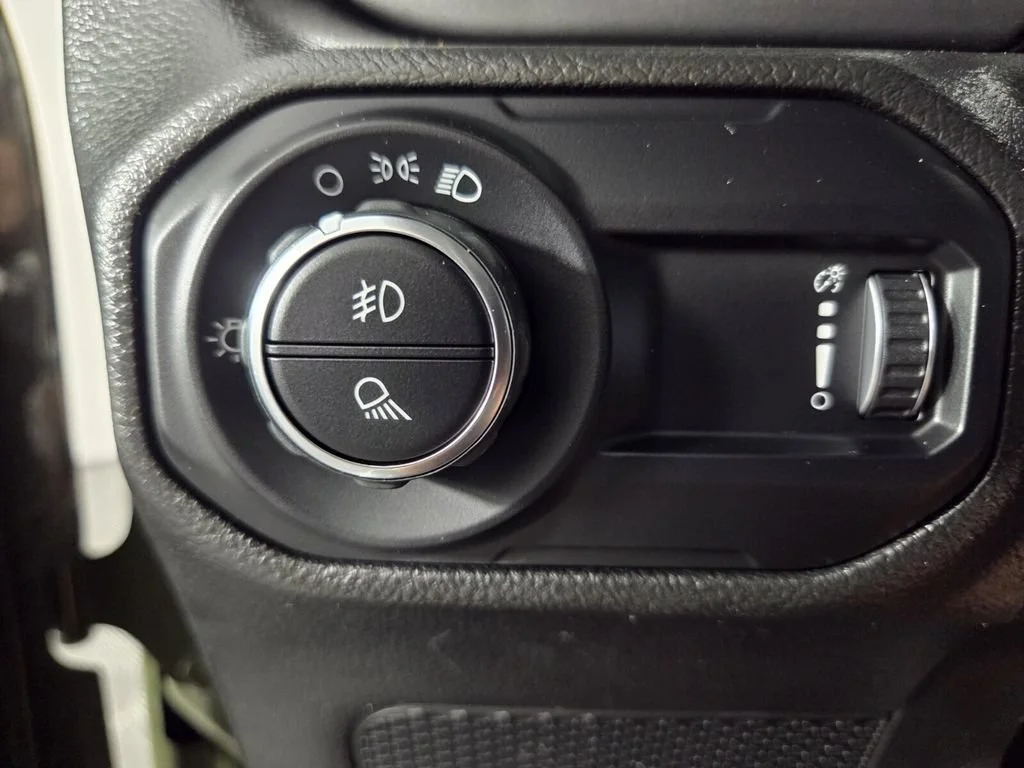 Used 2023 Sarge Green Clearcoat Jeep Sport image 18