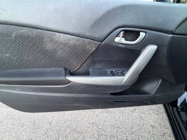 Used 2015  Honda LX image 6