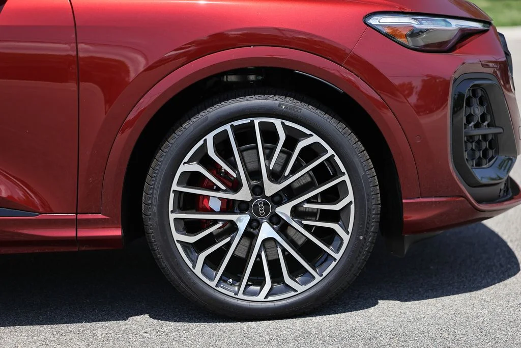 New 2026 Grenadine Red Metallic Audi Premium Plus image 4