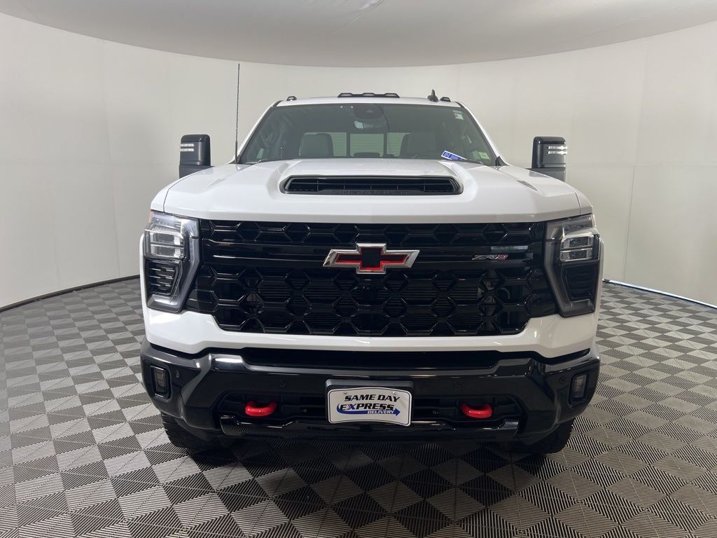 Used 2025 Summit White Chevrolet ZR2 image 34