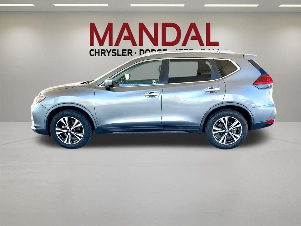 Used 2020 Gray Nissan SV image 8