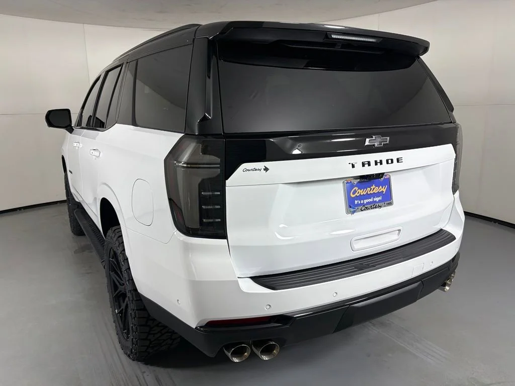 New 2026 Summit White Chevrolet Z71 image 7