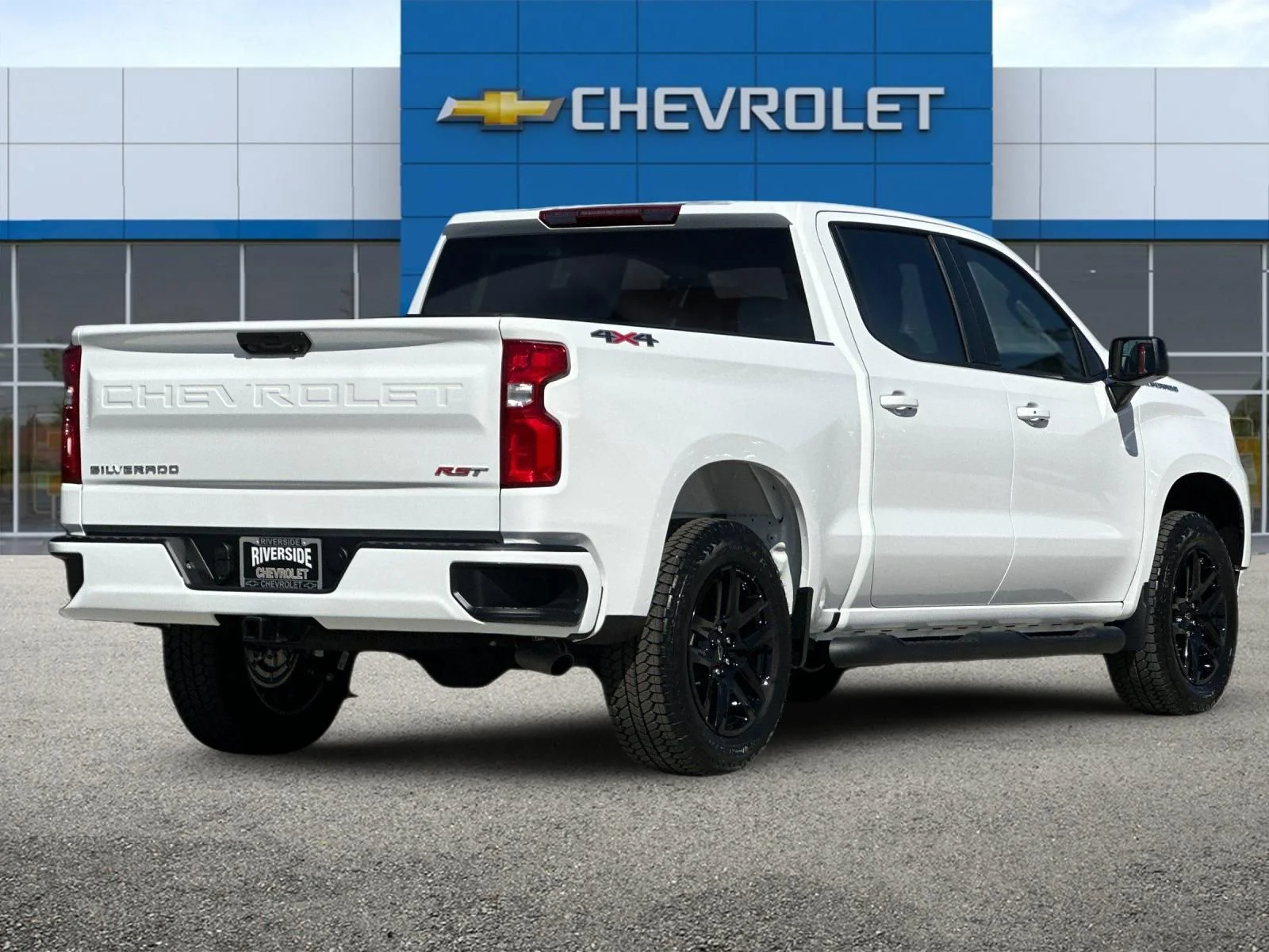 New 2026 Summit White Chevrolet RST image 4