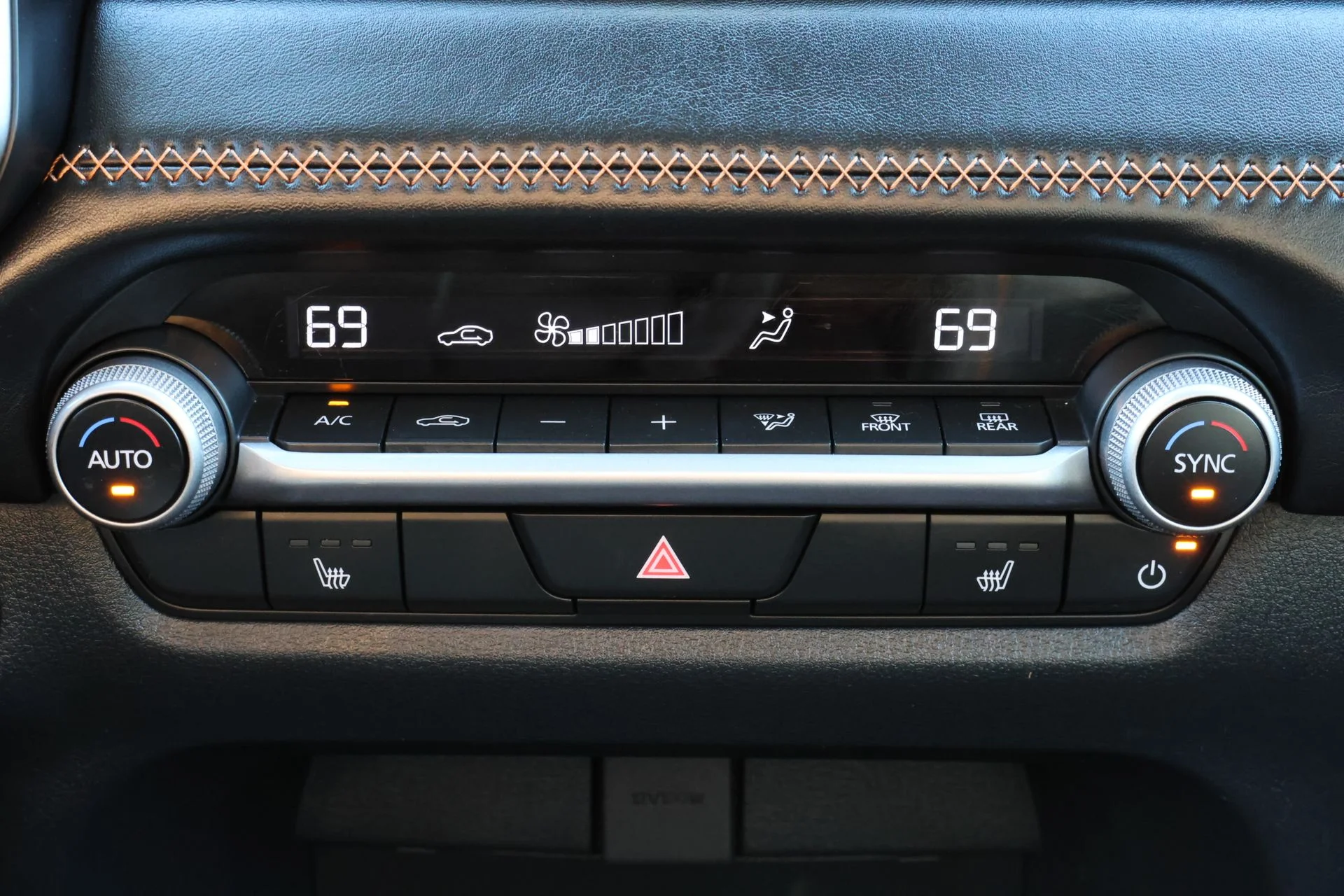 Used 2025 Gray Mazda Premium image 17